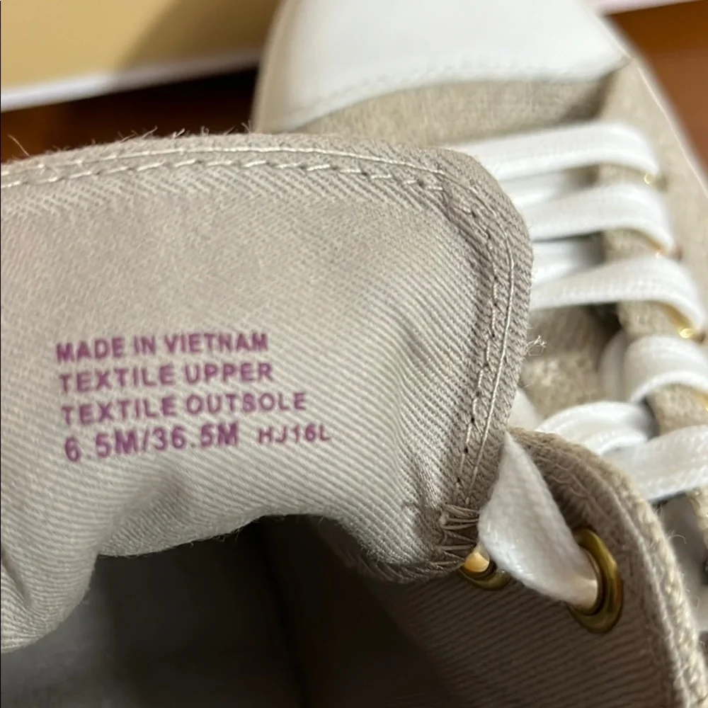 Michael Kors Platform Sneakers (Size: 6.5) NWOT - Picture 5 of 7